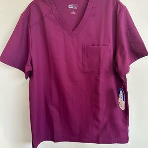 koi Men’s scrub top
